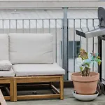 Luxury Penthouse Duplex With Water View *