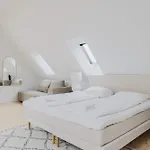 Διαμέρισμα Luxury Penthouse Duplex With Water View *