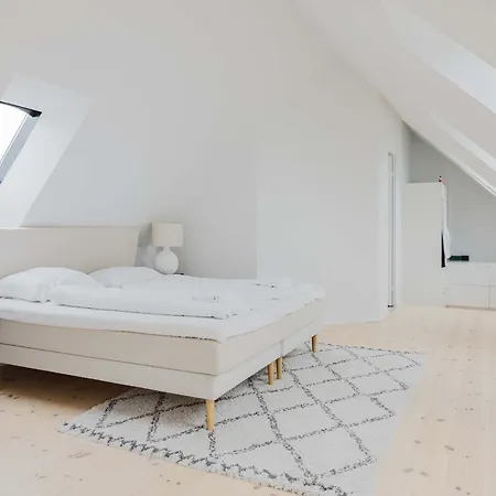 Luxury Penthouse Duplex With Water View