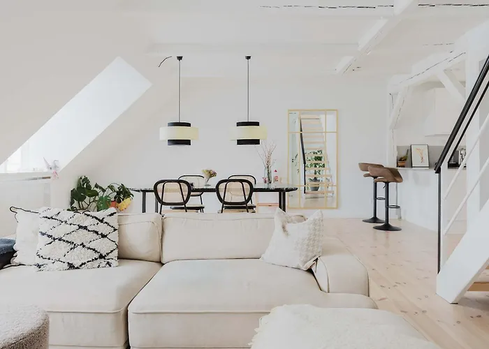 Luxury Penthouse Duplex With Water View